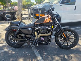 2021 Harley Davidson 883 Iron