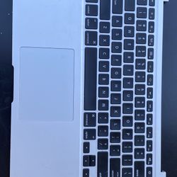 Macbook/Macbook Pro  Palmrest,  keyboard and mouse