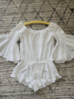 Ecru brand, white, off Shoulder bodysuit Style, Top/Shorts Combo- Sz S/M