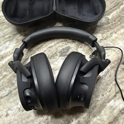 Heavys Wireless Headphones