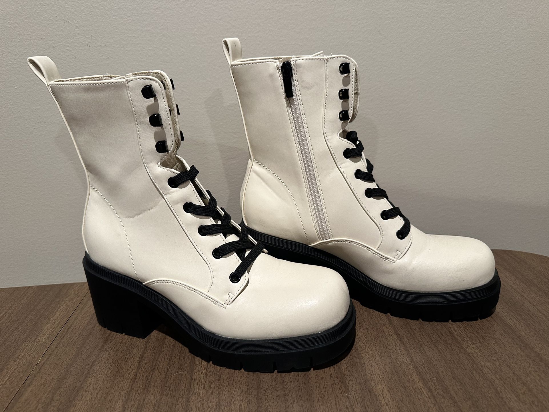 Nine West Womens Juna Combat Boots Size 10M