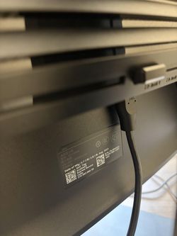 Dell 27” Curved Gaming Monitor – 165Hz QHD – Excellent Condition