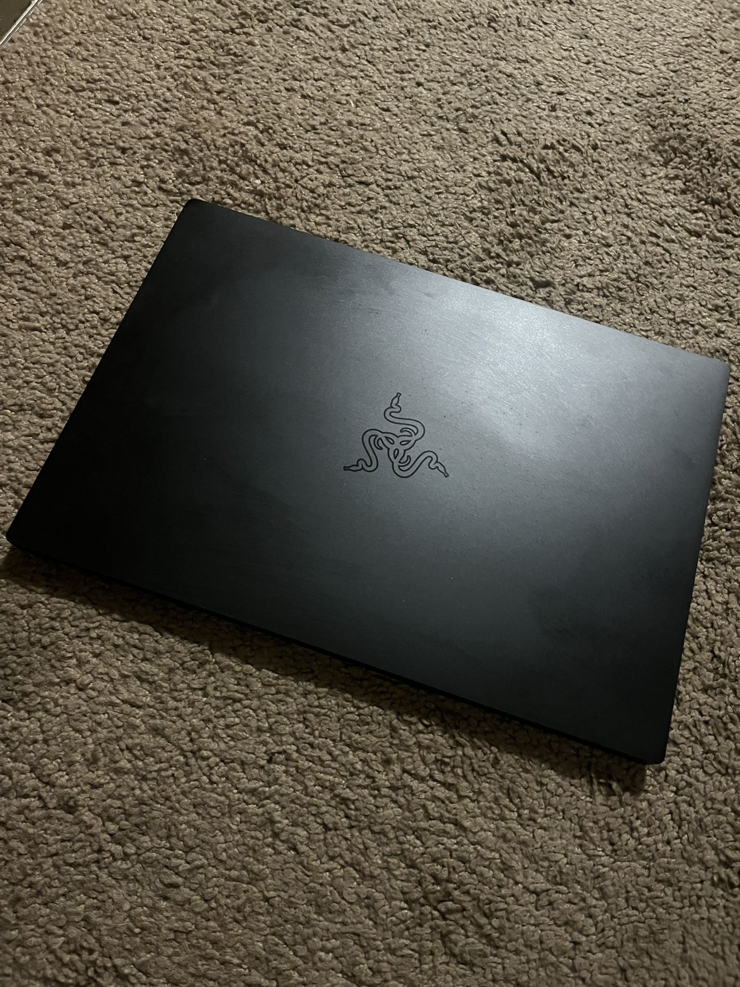 Razer Blade Stealth 13 FHD 1.3 GHz i7-1065G7 16GB 512GB GTX 1650 4K Touchscreen