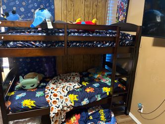 Bunk bed