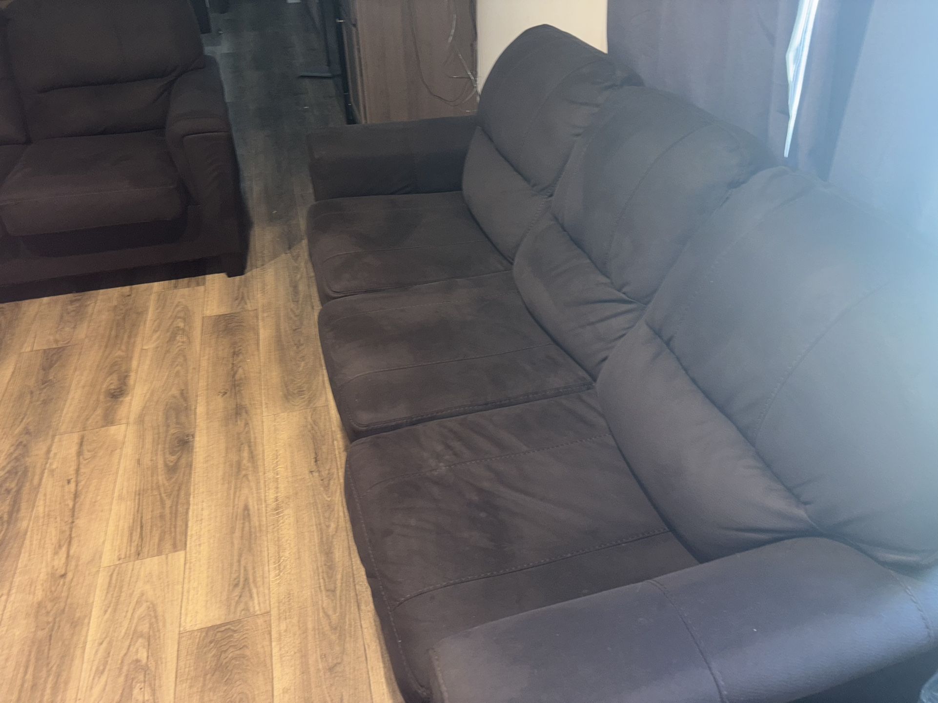 Black Couch And Black Love Seat 