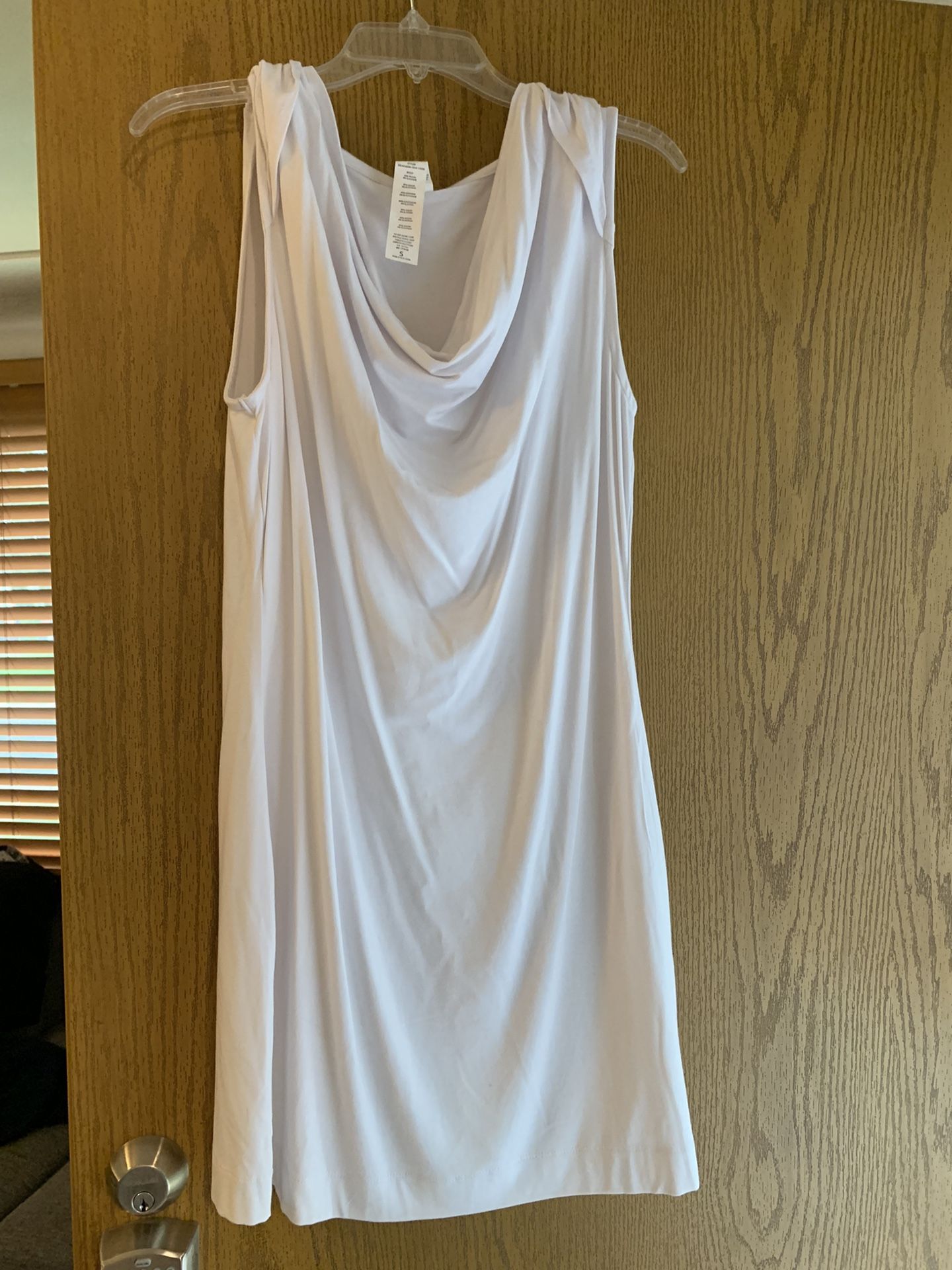 Fabletics Active Dress: White dress solid. Size Small