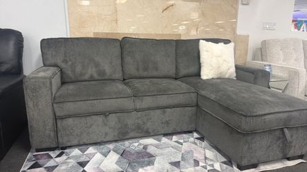 Beautiful Grey Pull Out Sleeper Sectional With Cup Holders & Storage Chaise $599