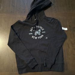 Hooded Sweatshirt 