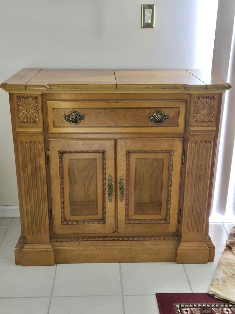 Side Buffet With Drawer And Shelves