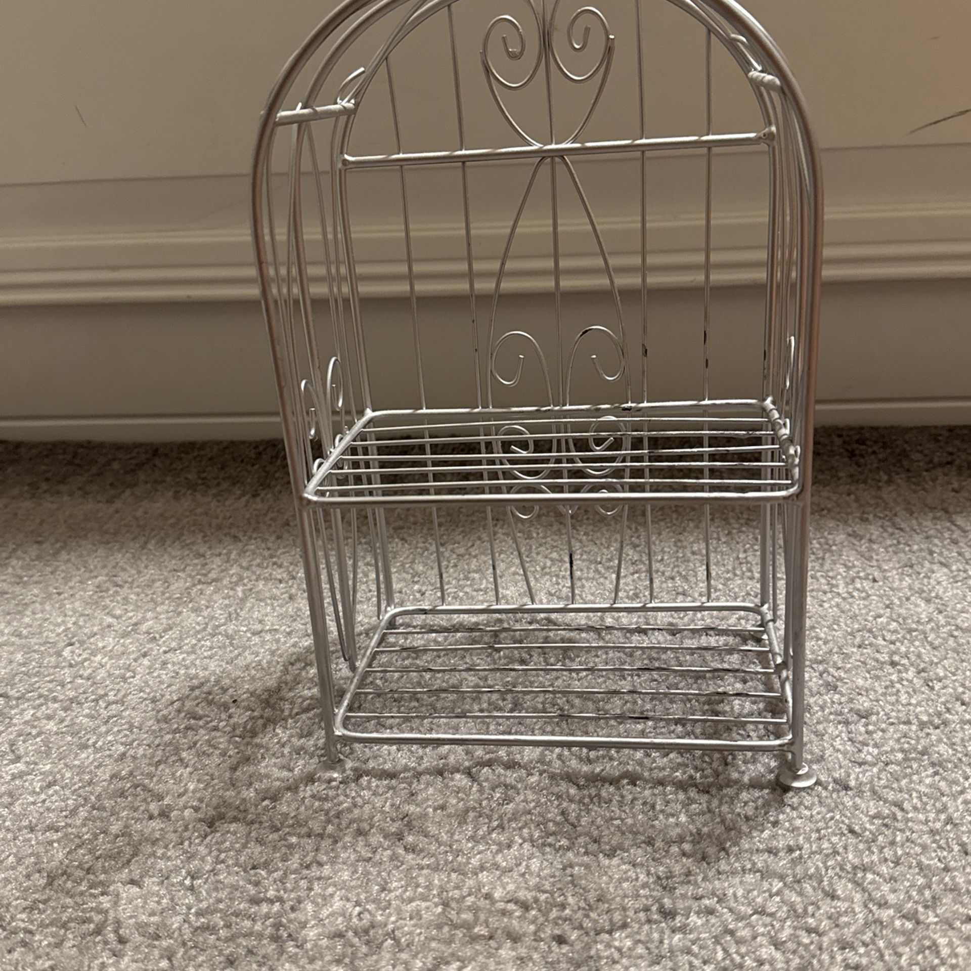 Small Metal Shelf $5