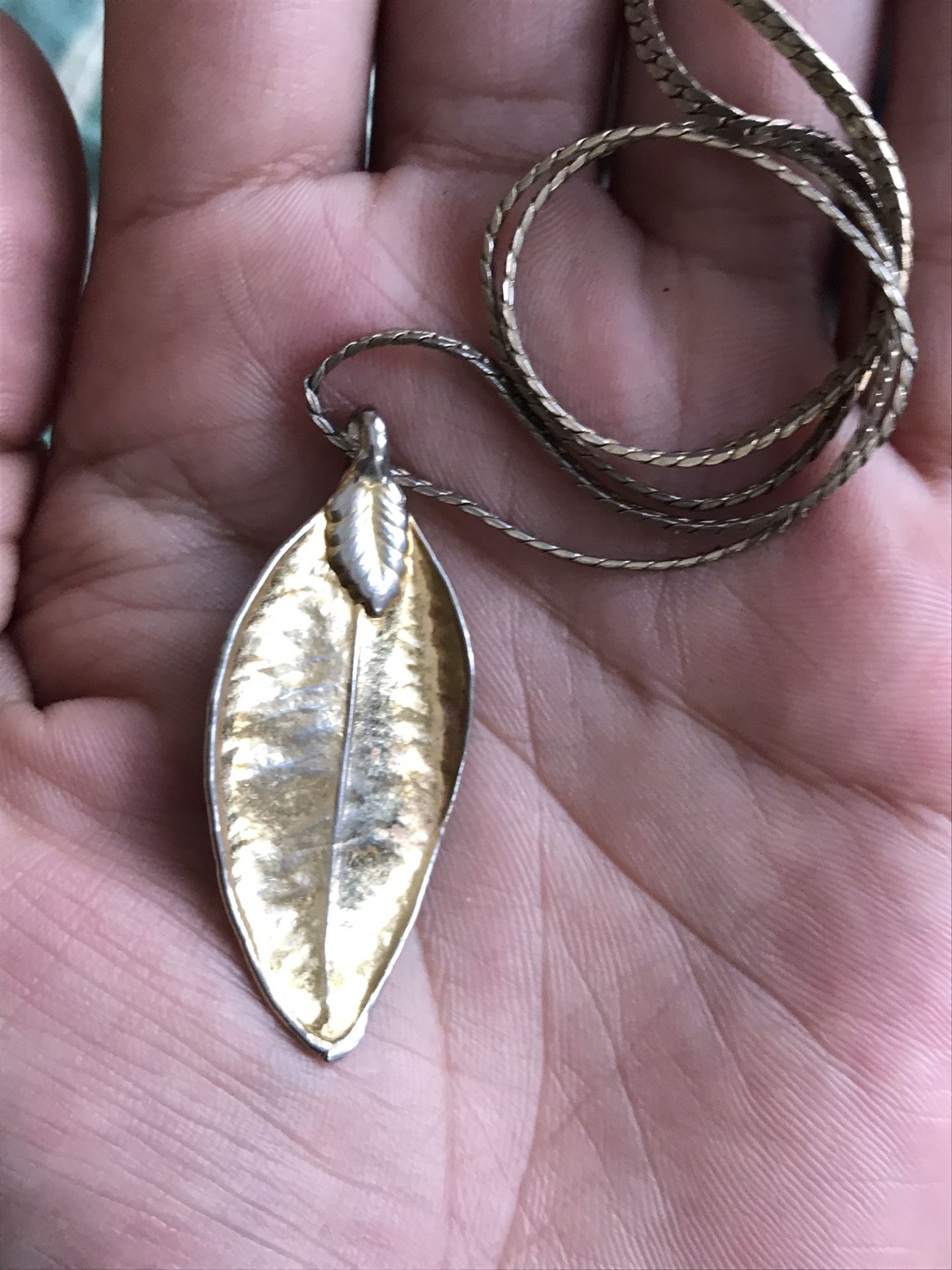 Gold Leaf On Gold Chain Jewelry Preserved Oak Leaf In Gold
