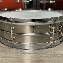 Ludwig 5x14 Universal Snare Drum 2 Piece Nickel Over Brass 1930’s