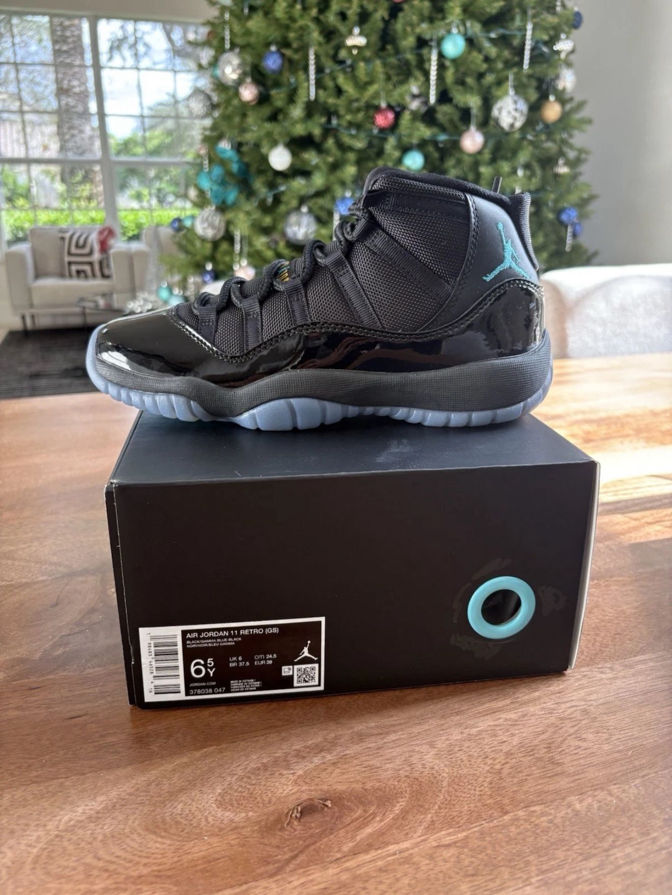 NEW Air Jordan 11 Retro Gamma Blue 2025 Grade School GS Sizes 5.5Y 378038-047
