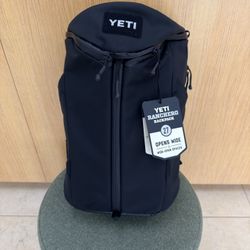 YETI RANCHERO BACKPACK 27