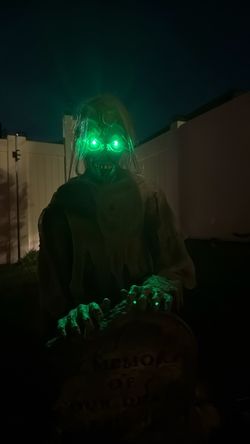 Halloween decorations Grave