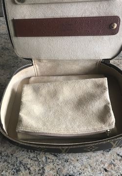 AUTHENTIC LOUIS VUITTON MONTE-CARLO JEWELRY CASE for Sale in San