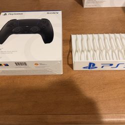 New PS5 Midnight Black Dualsense controller + PS5 10 game storage tray 