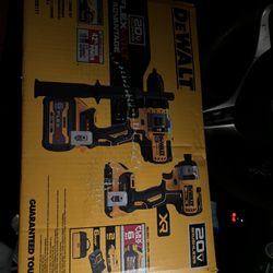 Dewalt combo Kit Includes Everything new In Box