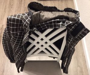 Helly Hansen Medium SnowBoarding Jacket