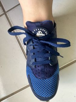 Nike Air Huarache Blue Sneakers sizeW  7.5