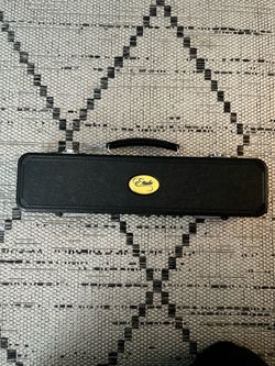 Etude EFL-200 Student Series Flute (READ DISC)