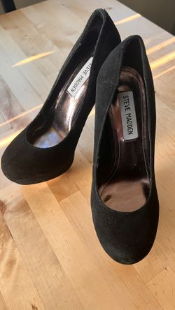 Steve Madden Black Suede High Heels Size 7