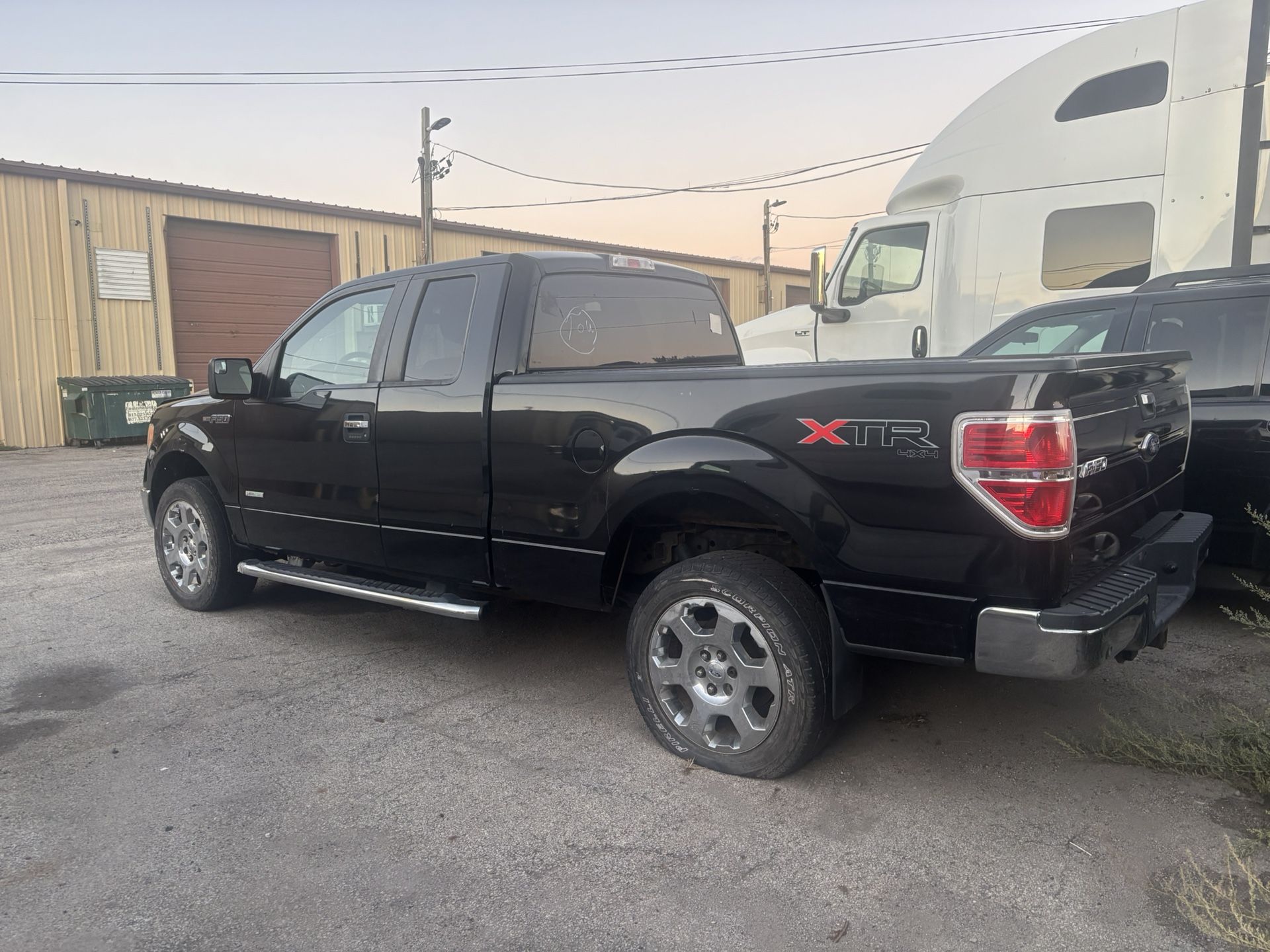 2011 Ford F150 XLT **PARTS ONLY**