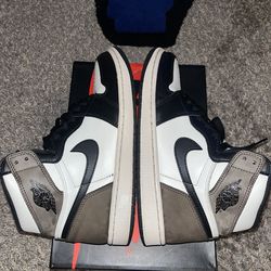 Jordan 1 Mocha
