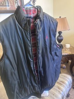Jordan Vest Reversible Youth : X Large Men: Medium