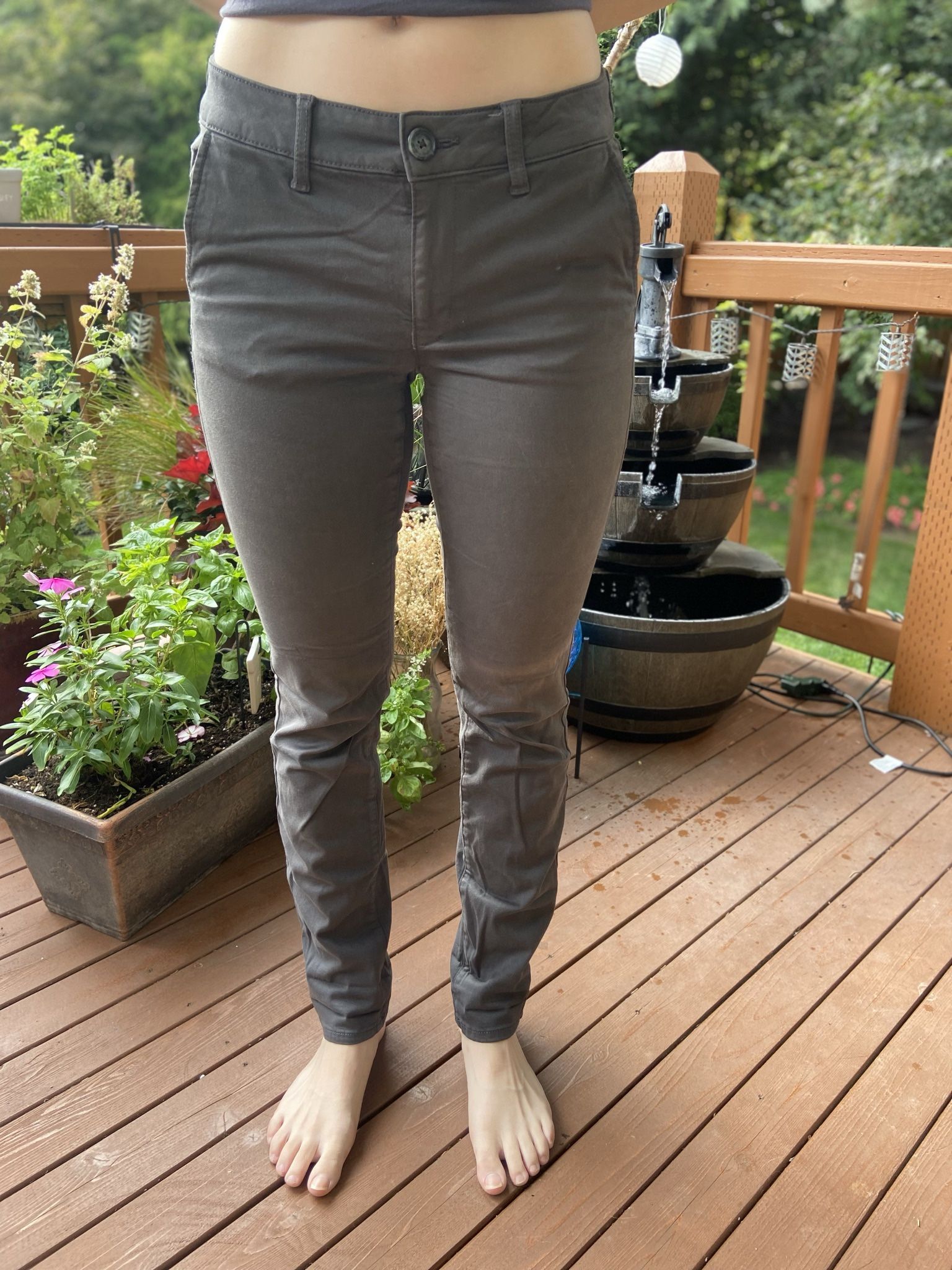American Eagle Size 8 Long Women’s Gray Pants