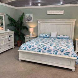 Kanwyn Whitewash Panel Bedroom Set   Bed, Dresser, Mirror, Nightstand 