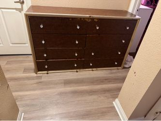 Free Kitchen table and dresser