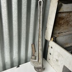 24 inch ridgid aluminum pipe wrench