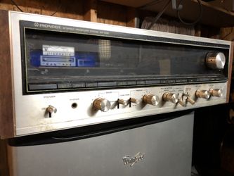 Pioneer receiver model sx-838