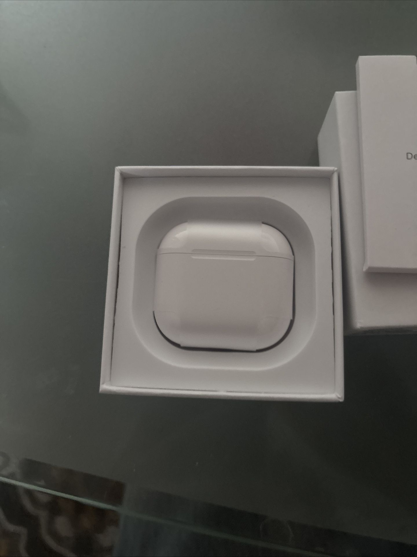 BRAND NEW EARPOD 4