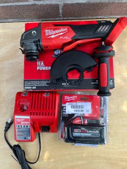 Milwaukee Grinder kit M18