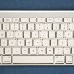 Apple Bluetooth Wireless Keyboard, Ultra-Thin Aluminum, 3rd Generation 