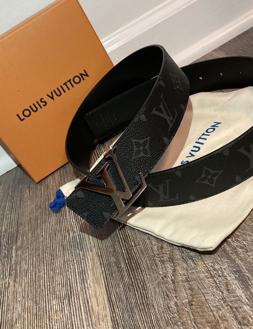 Louis Vuitton Reversible Eclipse belt size 34-40