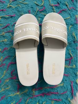MK Wedge platform slides slip on sandal size 7