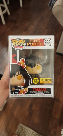 Tamaki #983 Glow in the Dark Hot Topic

Exclusive