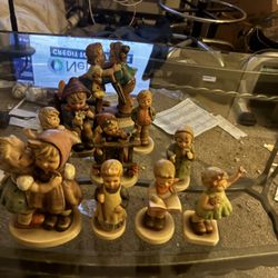 10 Older Hummels In Perfect Condition 