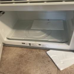 Microwave Under Cabinet 