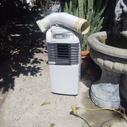 Portable air Conditioner 9,000 BTu And Heather 