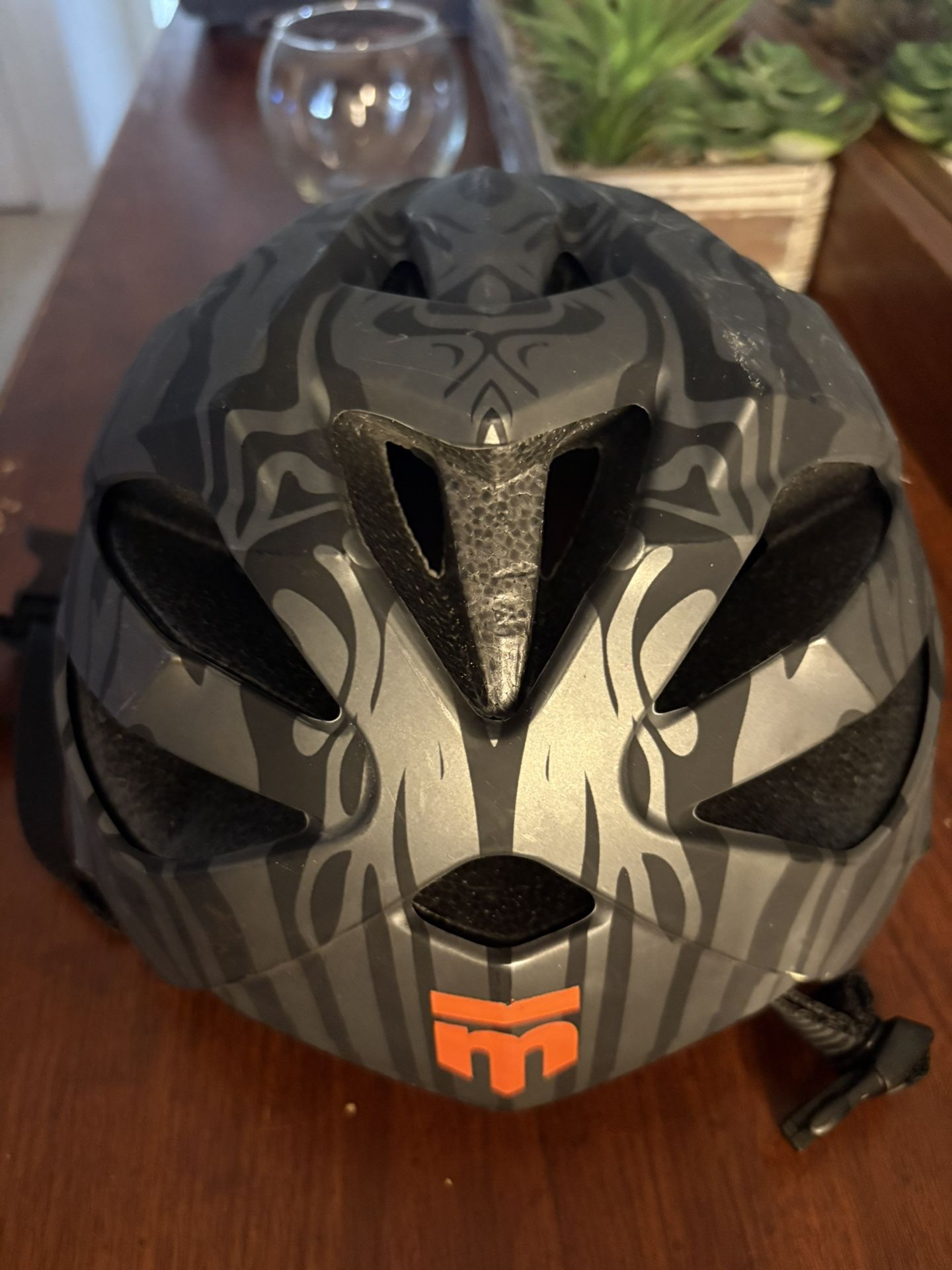 Men’s bicycle helmet