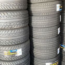 275 40 19 Brand New Tires