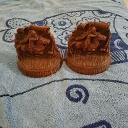 VINTAGE BOOKENDS NATIVE AMERICANS ON HORSEBACK