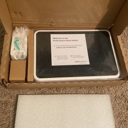 Vivint Smart Hub Panel Version 2 (NIB)