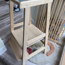Lalo - The Tower - adjustable toddler tower for eating standing Montessori