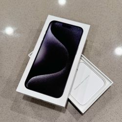 Apple iPhone 15 Pro Max (Unlocked) - Titanium Black 256gb