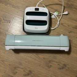 Cricut Explorer Air 2 & Cricut Heat Press 
